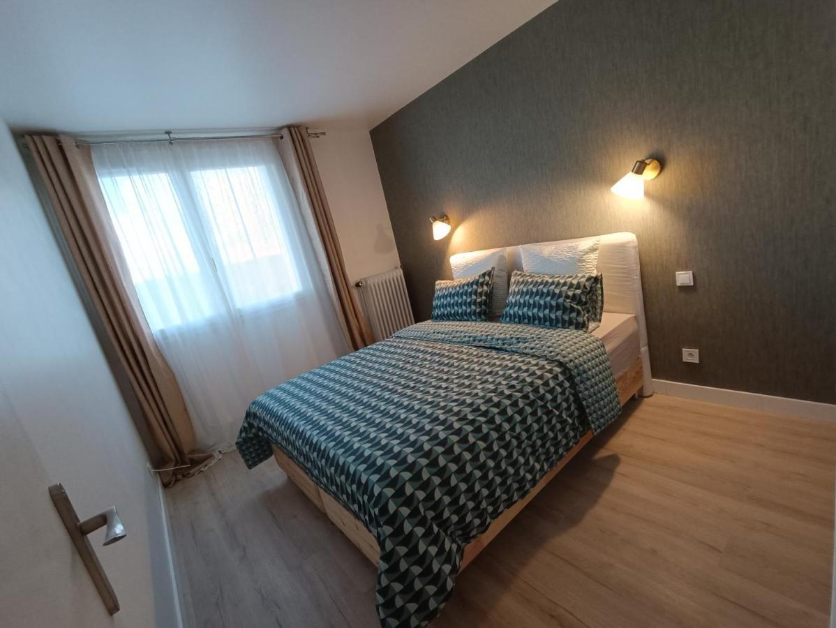 Chelles Centre Ville 2 Chambres Pres Des Bords De Marne 10 Minutes A Pieds De La Gare De Chelles-Gournay 5 Minutes De La Gare De Vaires-Sur-Marne 20 Minutes De Disneyland Jusqu'A 5 Couchages Possibles Exterior foto