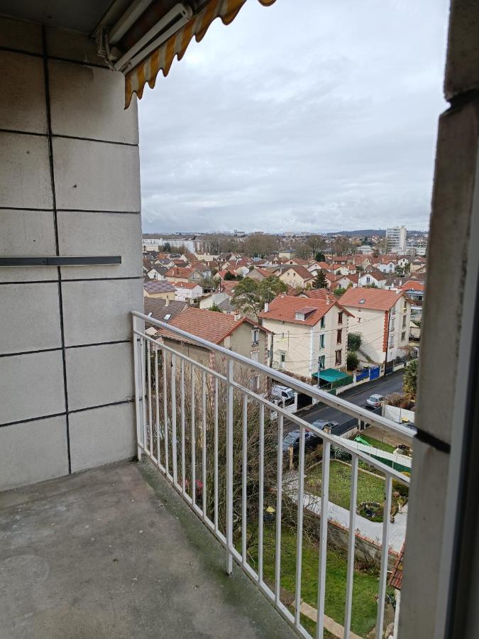 Chelles Centre Ville 2 Chambres Pres Des Bords De Marne 10 Minutes A Pieds De La Gare De Chelles-Gournay 5 Minutes De La Gare De Vaires-Sur-Marne 20 Minutes De Disneyland Jusqu'A 5 Couchages Possibles Exterior foto